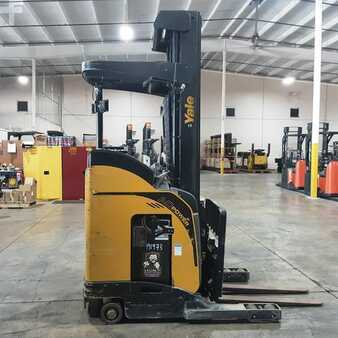 Reach Trucks 2019  Yale NR040 (1)