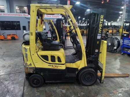 Propane Forklifts 2017  Hyster S50FT (1)