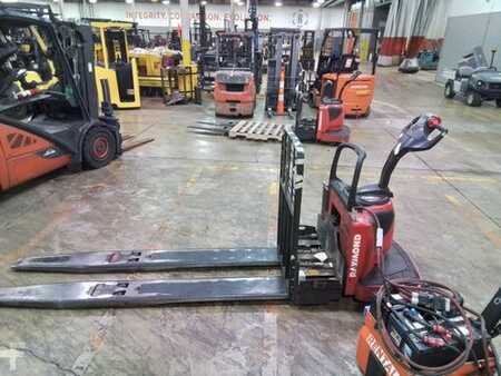 Electric Pallet Jacks 2019  Raymond 8410 (4)