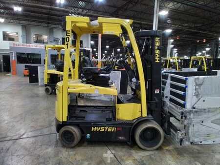 4 Wheels 2020  Hyster E60XN-33 (1)