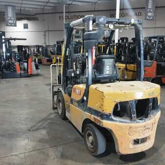 Diesel Forklifts 2017  Yale GLP060 (3)