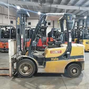 Diesel Forklifts 2017  Yale GLP060 (4)