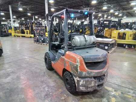 Propane Forklifts 2018  Toyota 8FGU32 (3)