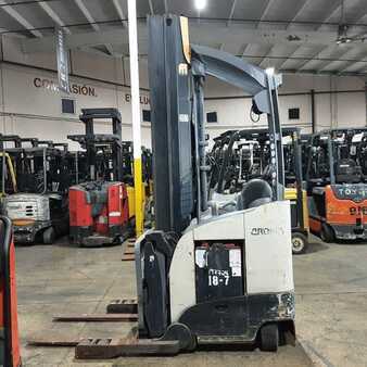 Reach Trucks 2013  Crown RM6025-45 (4)