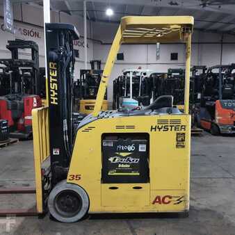 Stackers stand-on 2016  Hyster E35HSD3-18 (4)