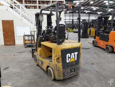 4 Wheels 2019  CAT Lift Trucks EC25N2 (3)