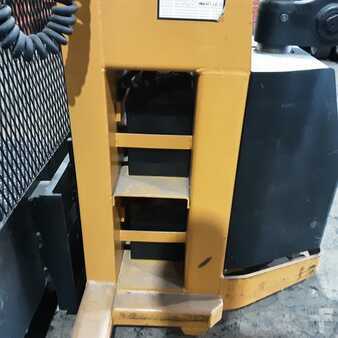 Electric Pallet Jacks 2008  Big Joe PDI-20-T12-BR (7)