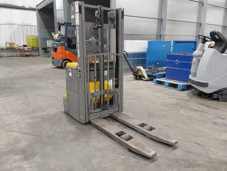 Electric Pallet Jacks 2022  Jungheinrich EJC212 (3)