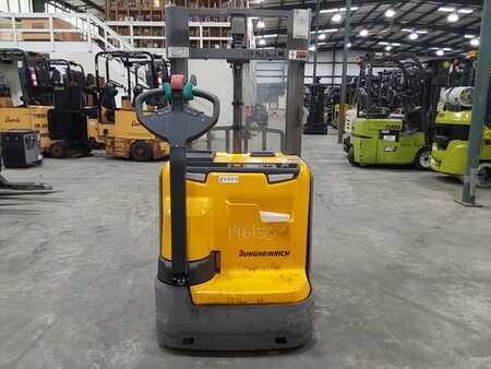 Electric Pallet Jacks 2022  Jungheinrich EJC212 (5)