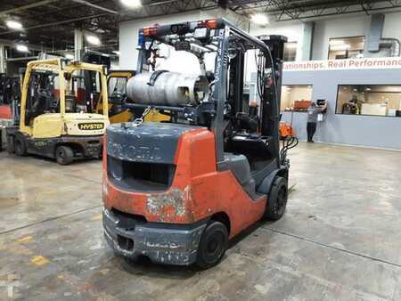 Propane Forklifts 2011  Toyota 8FGCU32 (2)