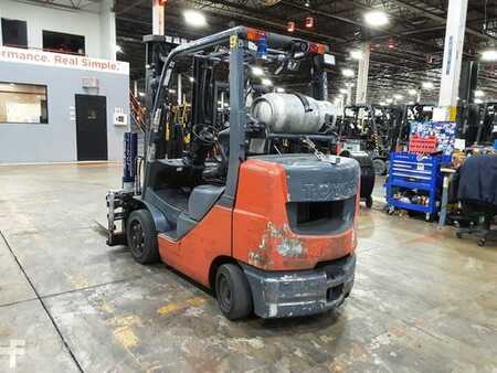 Propane Forklifts 2011  Toyota 8FGCU32 (3)