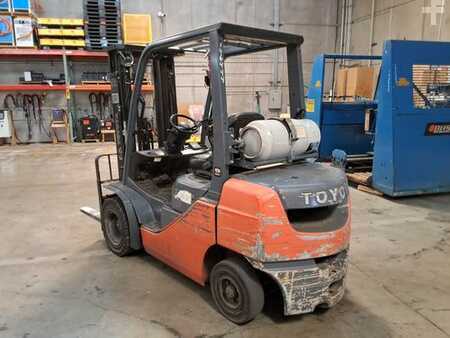 Propane Forklifts 2014  Toyota 8FGU25 (3)