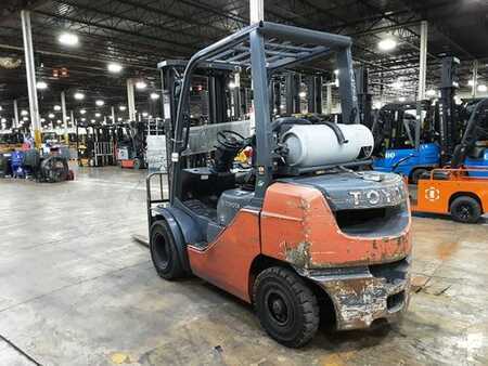 Propane Forklifts 2014  Toyota 8FGU25 (3)