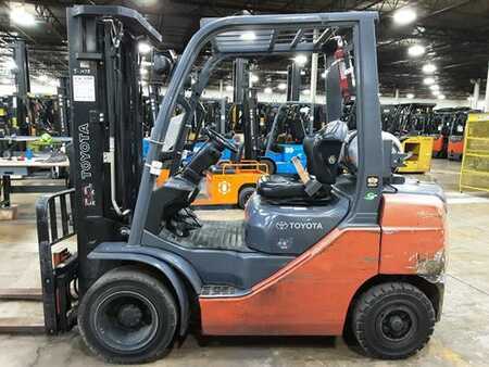 Propane Forklifts 2014  Toyota 8FGU25 (4)