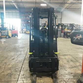 Propane Forklifts 2018  Clark S25CL (5)