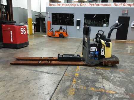 Electric Pallet Jacks 2020  Hyster B80ZHD (4)