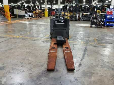 Electric Pallet Jacks 2020  Hyster B80ZHD (5)