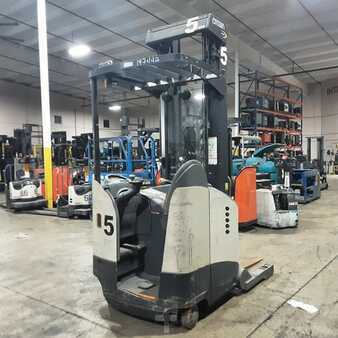 Reach Trucks 2016  Crown RR5795S-45 (2)