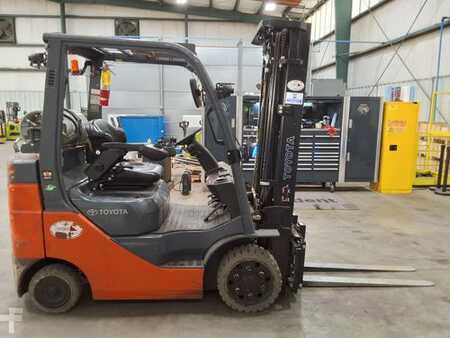 Propane Forklifts 2021  Toyota 8FGCU25 (1)