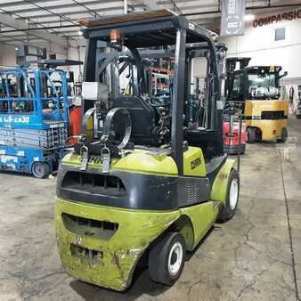 Propane Forklifts 2017  Clark C25L (2)