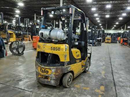 Propane Forklifts 2017  Yale GLC050 (2)