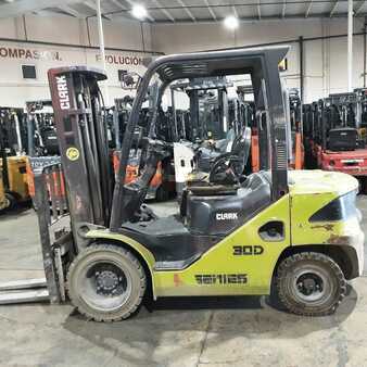 Diesel Forklifts 2019  Clark S30D (4)