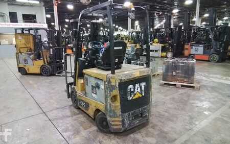 4 Wheels 2014  CAT Lift Trucks EC25N2 (3)