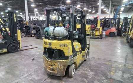 Propane Forklifts 2017  Yale GLC050 (2)