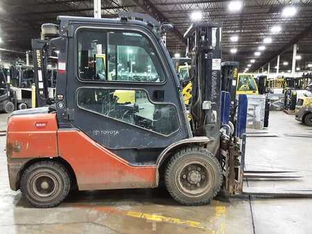 Diesel Forklifts 2019  Toyota 8FDU32 (1)