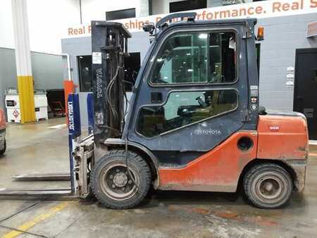 Diesel Forklifts 2019  Toyota 8FDU32 (4)