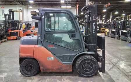 Diesel Forklifts 2020  Toyota 8FD35U (1)