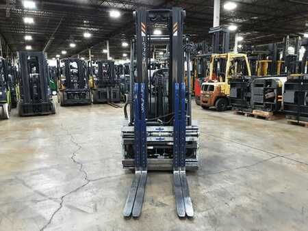 Propane Forklifts 2021  Crown C5 1000-65 (5)