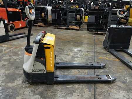 Electric Pallet Jacks 2017  Crown WP3035-45 (1)