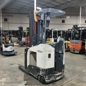 Reach Trucks 2015  Crown RM6025-45 (3)