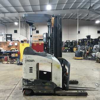 Reach Trucks 2015  Crown RM6025-45 (1)