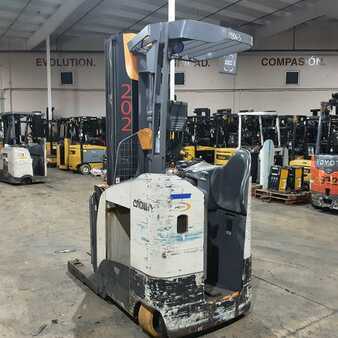 Reach Trucks 2015  Crown RM6025-45 (3)