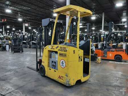 Stackers stand-on 2018  Hyster E40HSD3-21 (3)