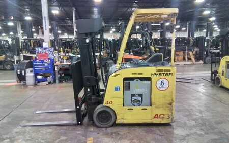 Stackers stand-on 2016  Hyster E40HSD3-21 (4)