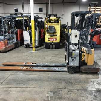 Electric Pallet Jacks 2019  Yale MPE080 (4)