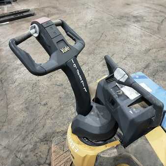 Electric Pallet Jacks 2019  Yale MPE060 (6)