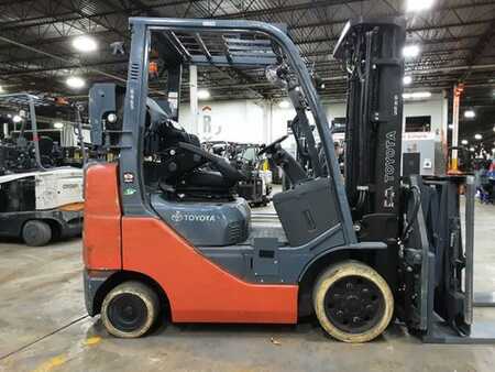 Diesel Forklifts 2019  Toyota 8FGCU25 (1)