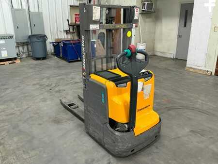 Electric Pallet Jacks 2022  Jungheinrich EJC212 (3)