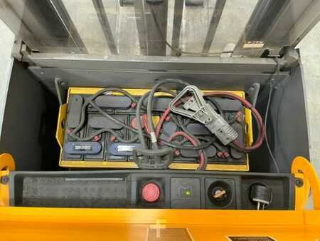 Electric Pallet Jacks 2022  Jungheinrich EJC212 (7)