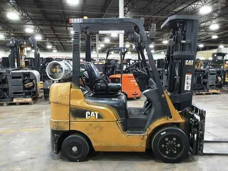 LPG VZV 2018  CAT Lift Trucks 2C50004 (1)