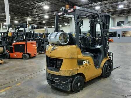 Propane Forklifts 2018  CAT Lift Trucks 2C50004 (2)