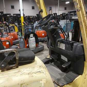 Propane Forklifts 2006  Hyster H30FT (6)
