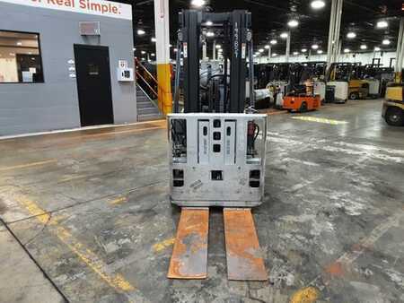 Doosan GC25S-9