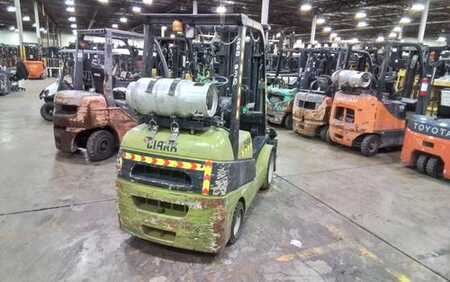 Propane Forklifts 2021  Clark C32CL (2)