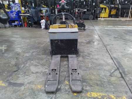 Electric Pallet Jacks 2015  Yale MPE060 (5)