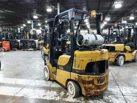 Propane Forklifts 2017  Yale GLC060 (3)